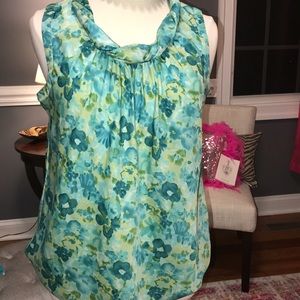 Talbots tank size XL ** fits like a 2x